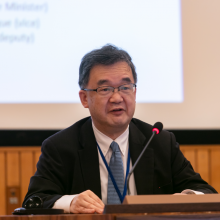 Japón, Hiroshi Yoshimoto, Viceministro de Educación, Cultura, Deportes, Ciencia y Tecnología, c UNESCO_Fabrice GENTILE 1000px.png