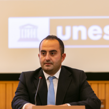 Macédoine du Nord, Jeton Shaqiri, Ministre de l'éducation et des sciences, c UNESCO_Fabrice GENTILE 1000px.png